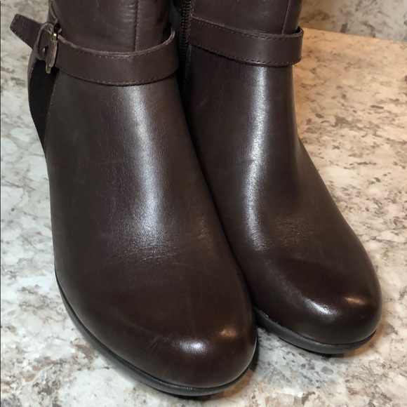 NWT Pure Sole Radisson Brown Leather Heeled Boot - Picture 6 of 12